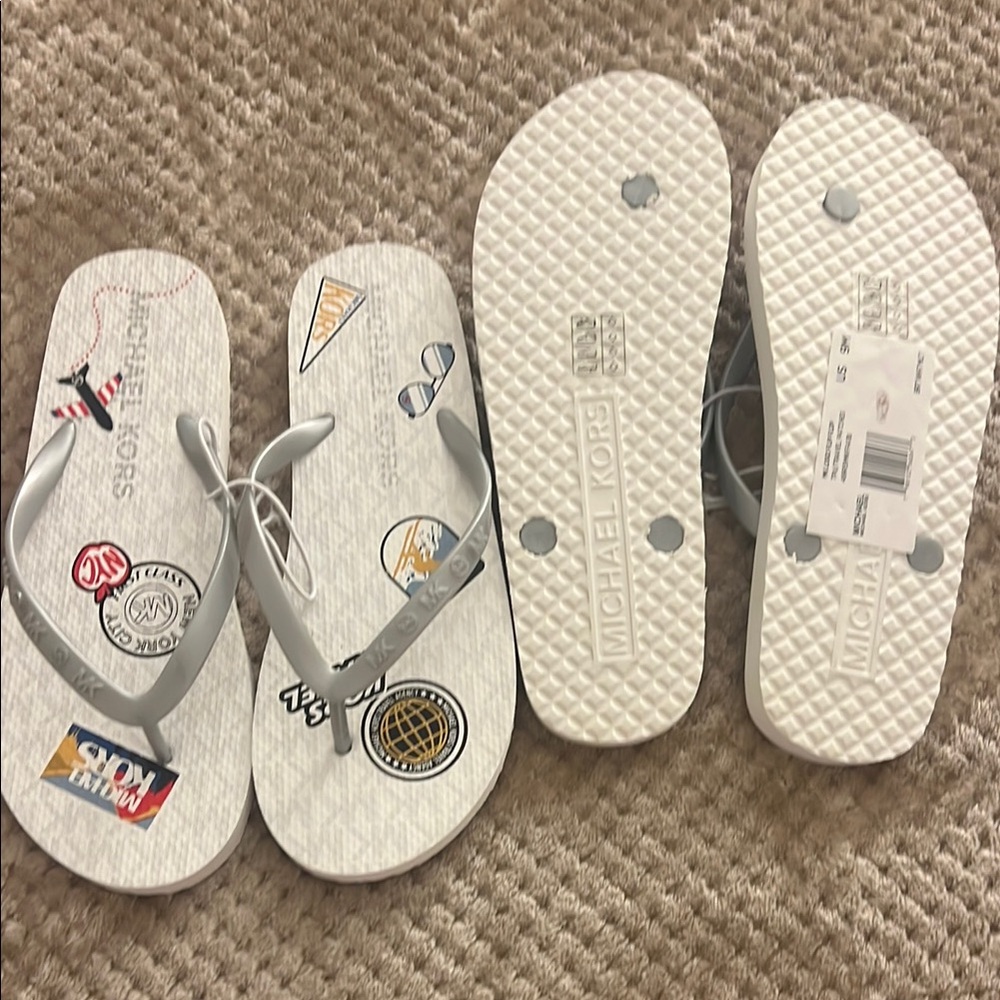Michael Kors Kids White Flip Flops